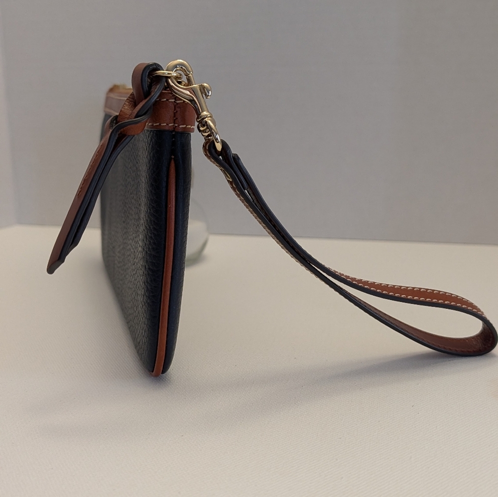 Dooney & Bourke Pebble Grain Large Slim Wristlet - Picture 7 of 8